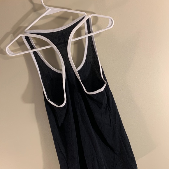 Nike Tank Top - Picture 5 of 5